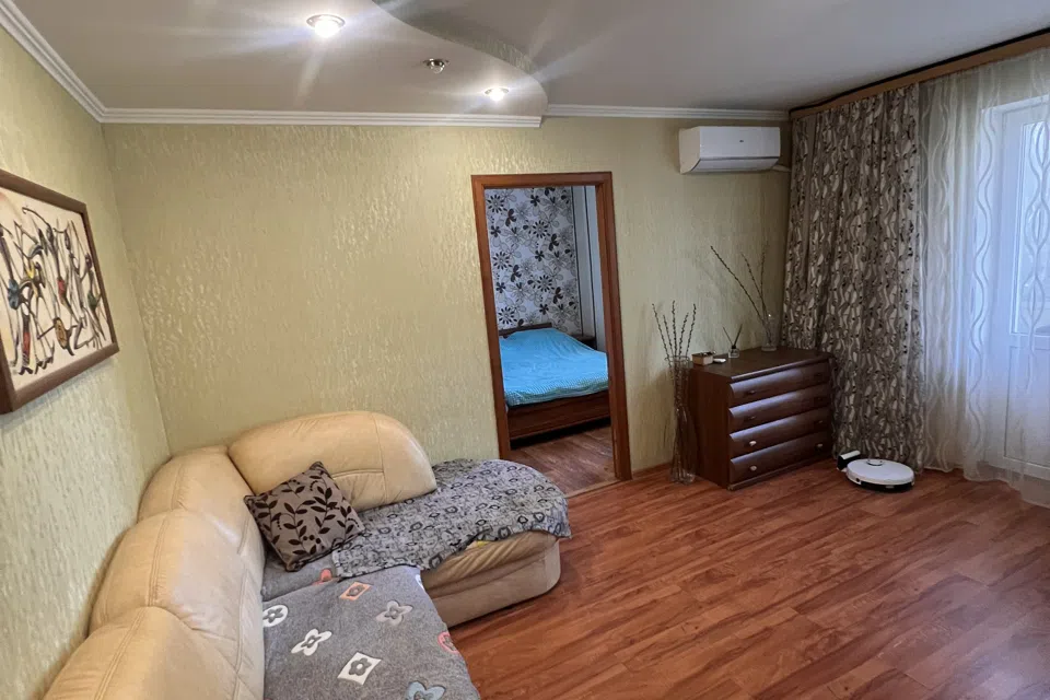 Продаётся 3-комнатная квартира, 51.1 м²