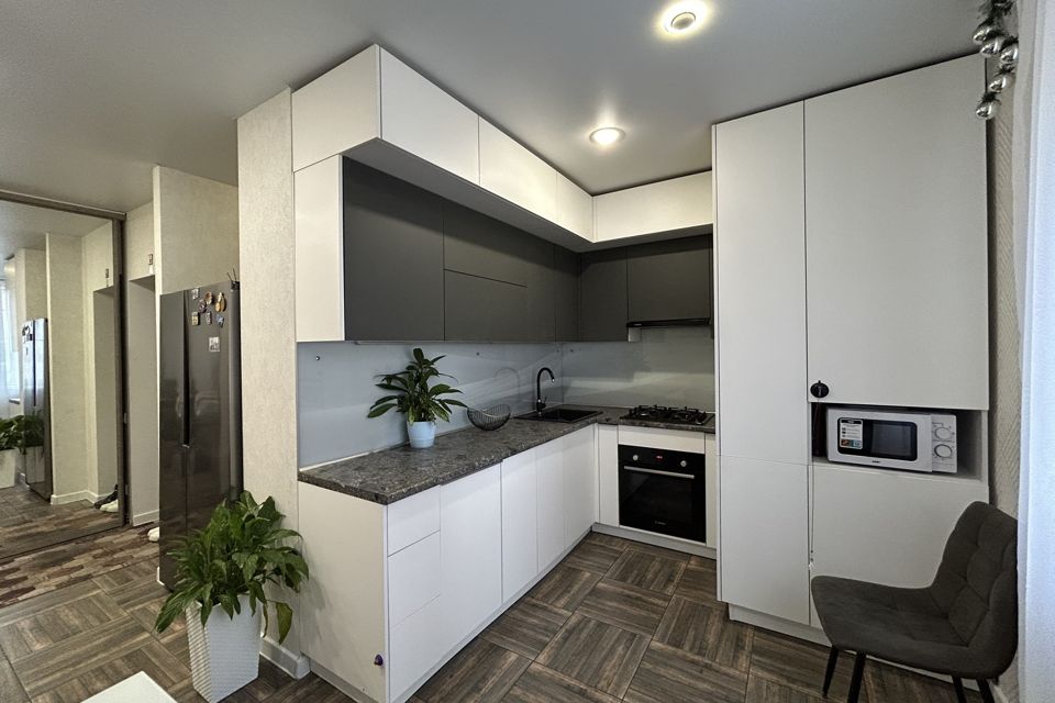 Продаётся 2-комнатная квартира, 59.7 м²