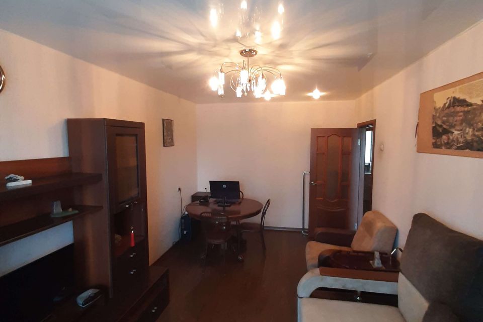 Продаётся 3-комнатная квартира, 61.7 м²