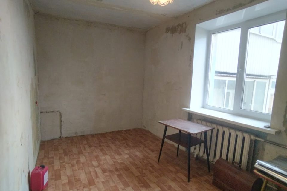 Продаётся 3-комнатная квартира, 51.4 м²
