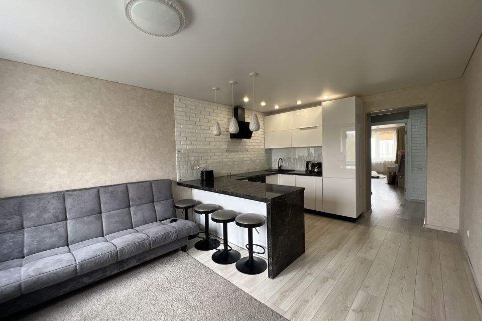 Продаётся 3-комнатная квартира, 62 м²