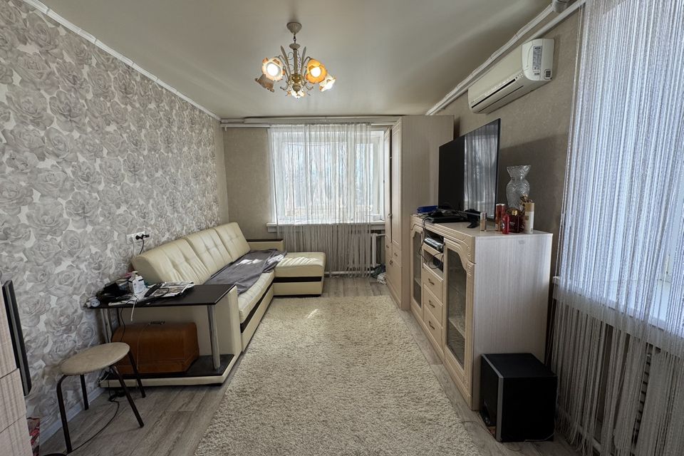 Продаётся 2-комнатная квартира, 42.7 м²
