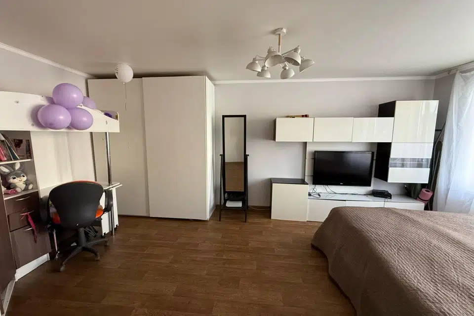 Продаётся 1-комнатная квартира, 33 м²