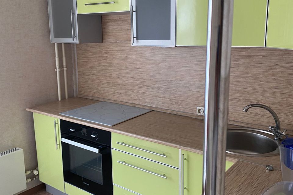 Продаётся 1-комнатная квартира, 43 м²