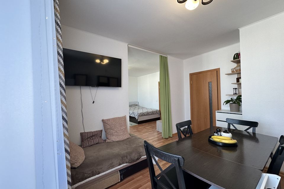 Продаётся 2-комнатная квартира, 63.3 м²