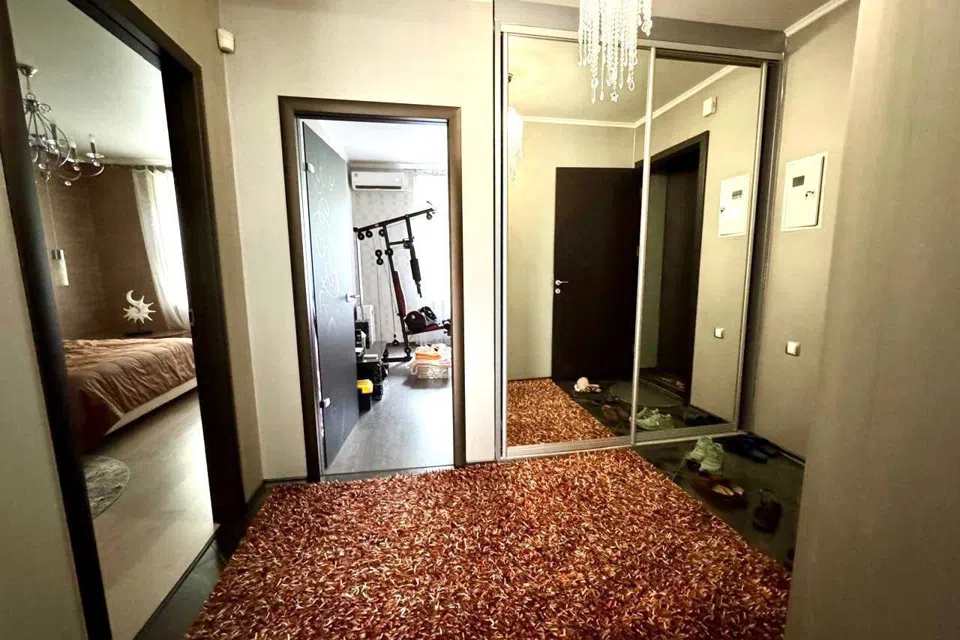 Продаётся 3-комнатная квартира, 70 м²