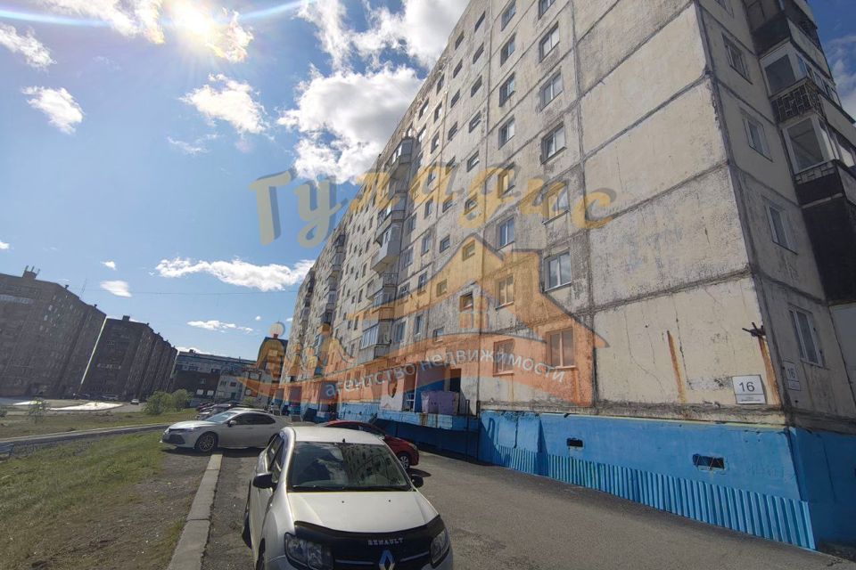Продаётся 3-комнатная квартира, 66.7 м²