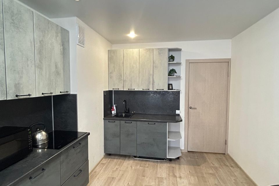 Продаётся 3-комнатная квартира, 79.9 м²