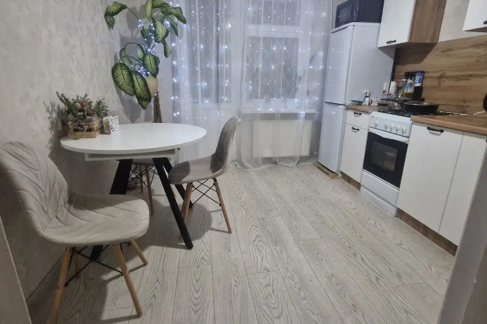 Продаётся 2-комнатная квартира, 45.6 м²