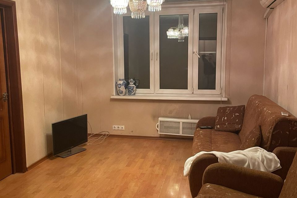 Продаётся 3-комнатная квартира, 50.3 м²