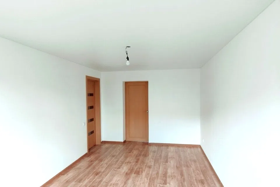 Продаётся 3-комнатная квартира, 57.8 м²