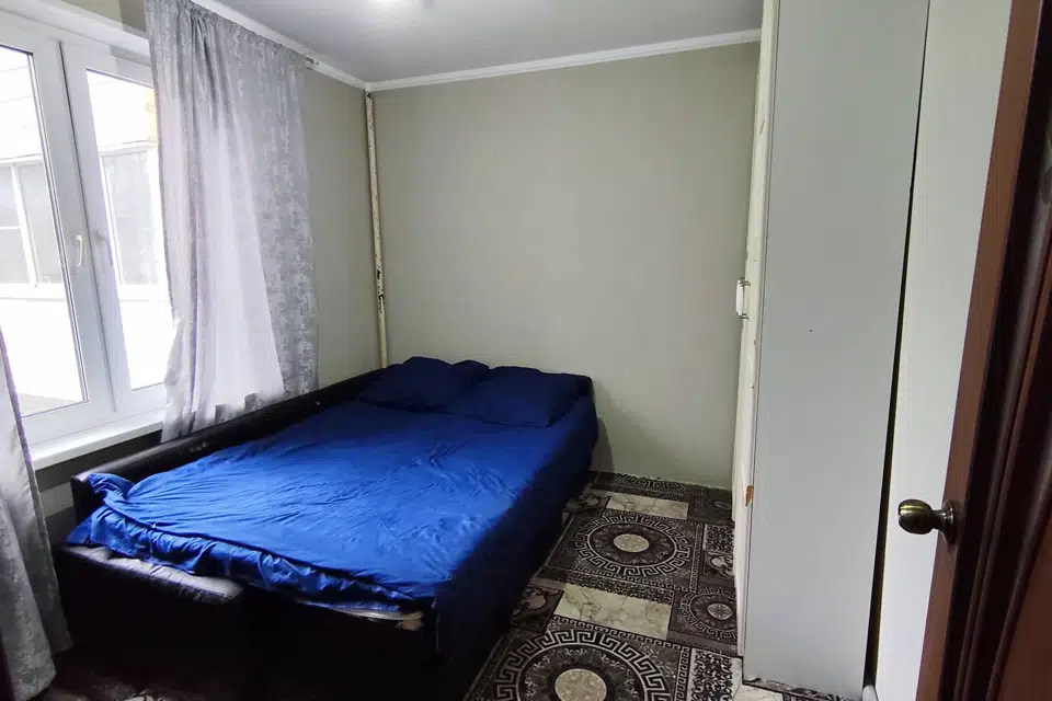Продаётся 3-комнатная квартира, 49.3 м²