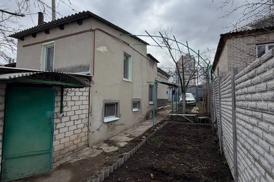 Продаётся 1-этажный дом, 140 м²