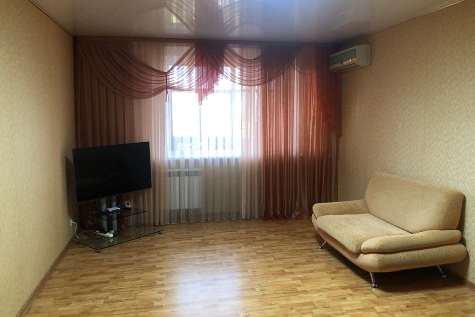 Продаётся 3-комнатная квартира, 70.5 м²