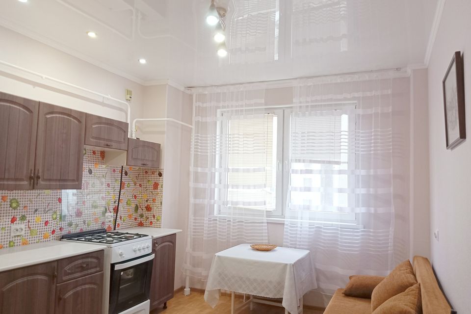 Продаётся 1-комнатная квартира, 43.6 м²