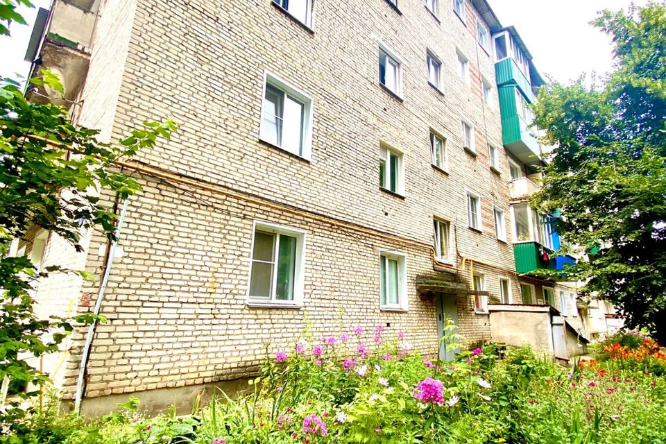 Продаётся 3-комнатная квартира, 56.2 м²