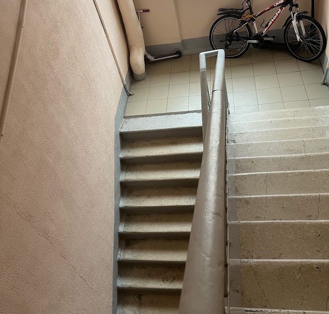 Продаётся комната в 1-комн. квартире, 16.4 м²