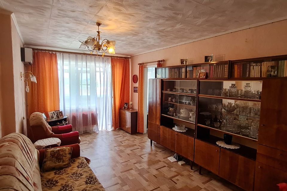 Продаётся 2-комнатная квартира, 42.2 м²