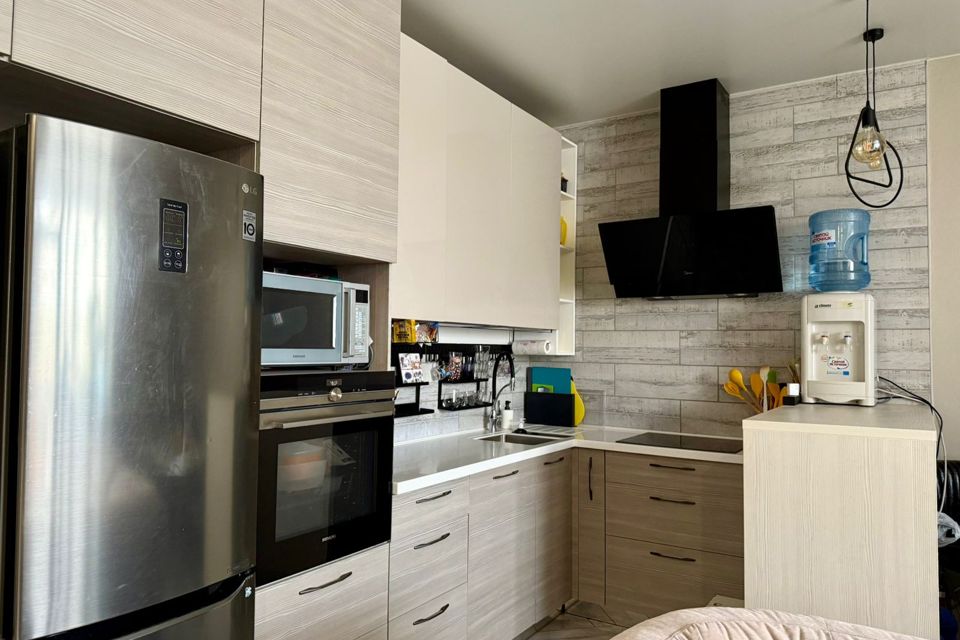 Продаётся 3-комнатная квартира, 82.8 м²