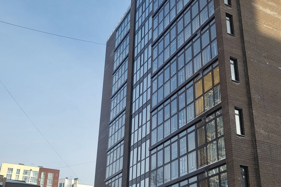 Продаётся 3-комнатная квартира, 96 м²