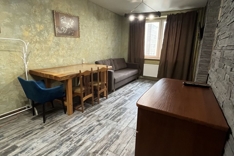Продаётся 1-комнатная квартира, 38.3 м²