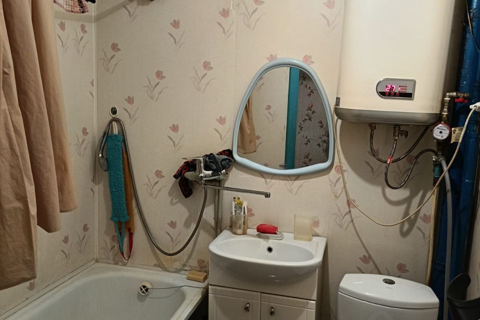 Продаётся 1-комнатная квартира, 37.6 м²