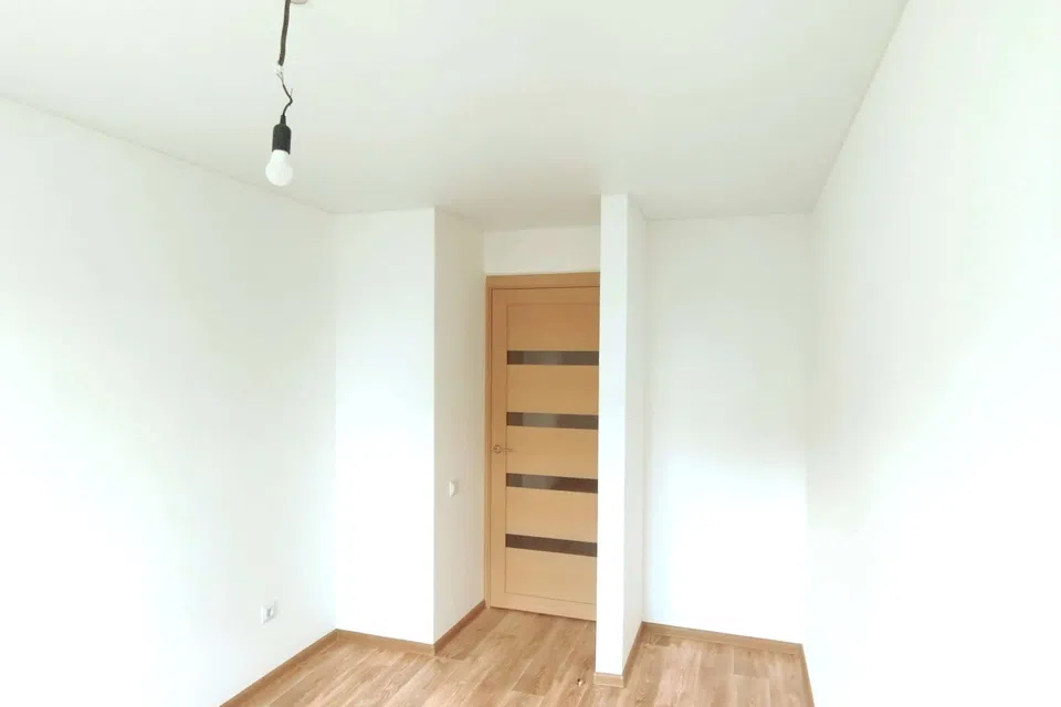 Продаётся 3-комнатная квартира, 57.8 м²