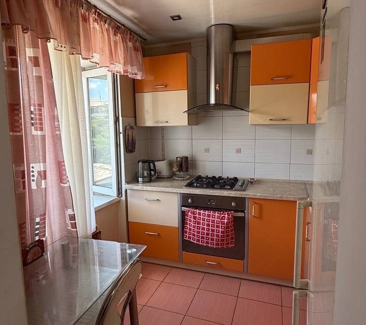 Продаётся 3-комнатная квартира, 54.2 м²