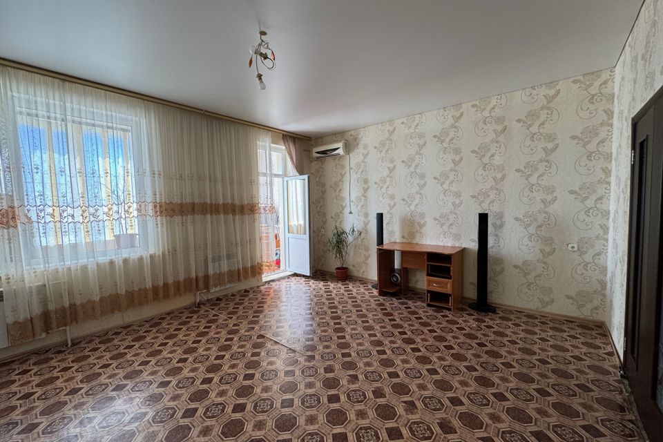 Продаётся 2-комнатная квартира, 70.8 м²
