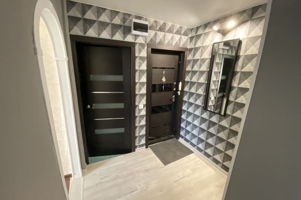 Продаётся 3-комнатная квартира, 56 м²