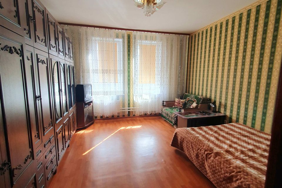 Продаётся 1-комнатная квартира, 38 м²