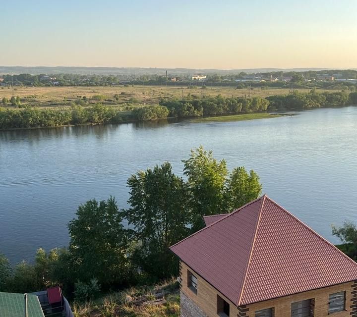 Продаётся 2-комнатная квартира, 54 м²