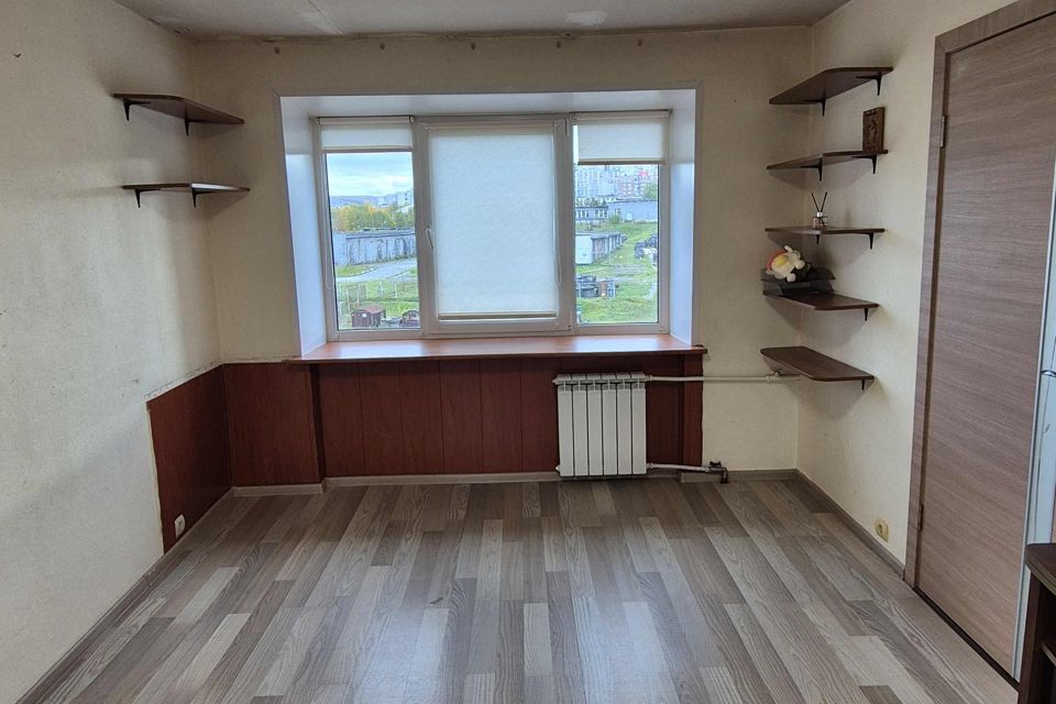 Продаётся 4-комнатная квартира, 61.9 м²