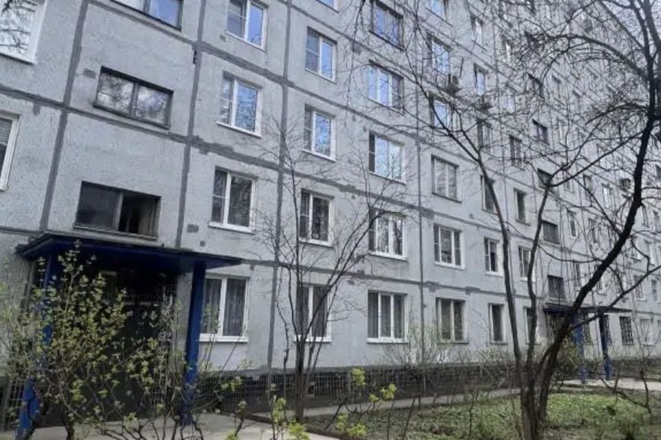 Продаётся 4-комнатная квартира, 62 м²