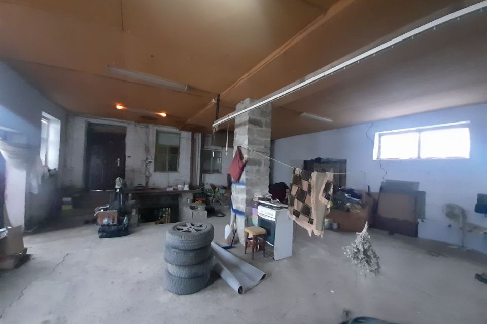Продаётся 1-этажный дом, 200 м²