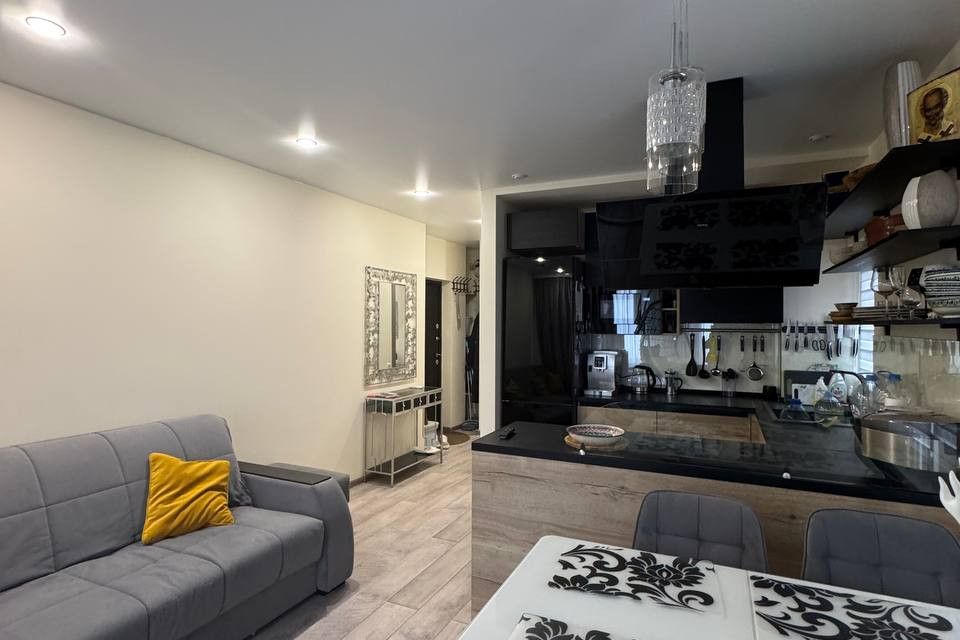 Продаётся 1-комнатная квартира, 40 м²
