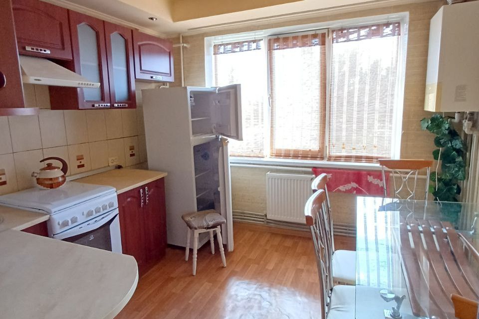 Продаётся 2-комнатная квартира, 56 м²