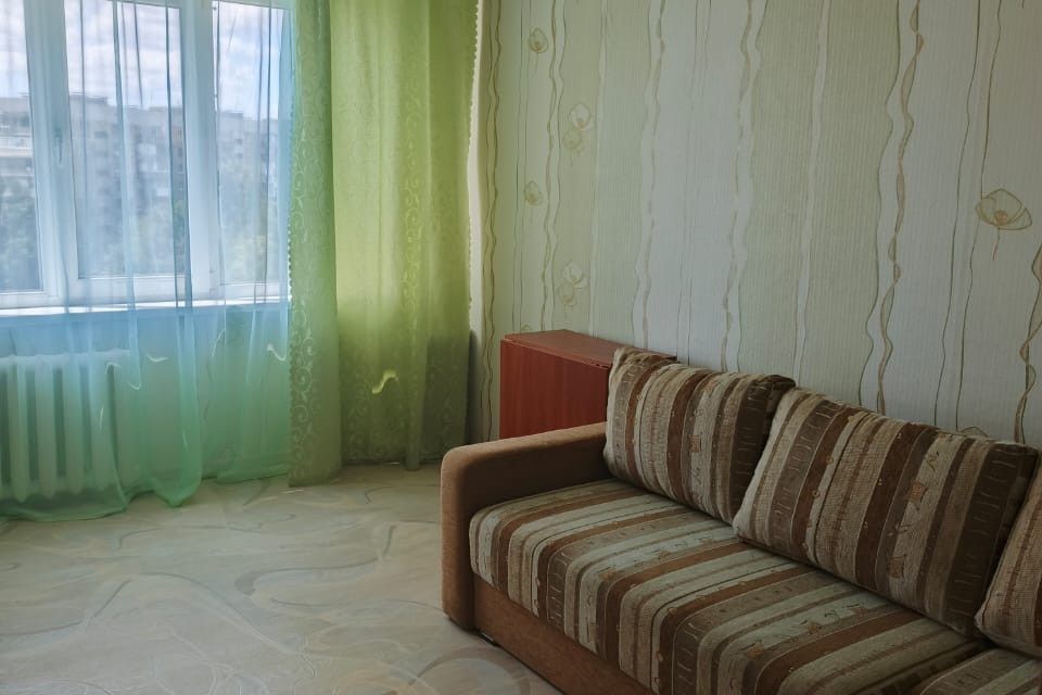 Продаётся 2-комнатная квартира, 49.2 м²