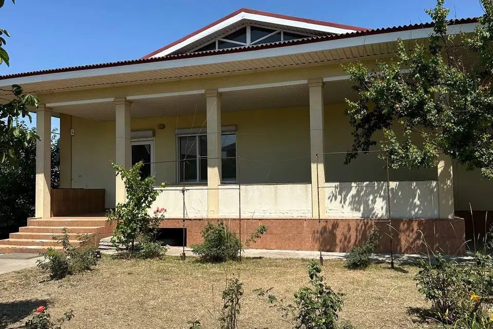Продаётся 1-этажный дом, 145 м²