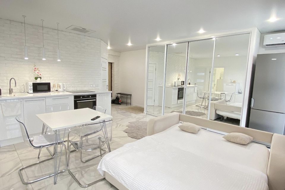 Продаётся 2-комнатная квартира, 37.8 м²