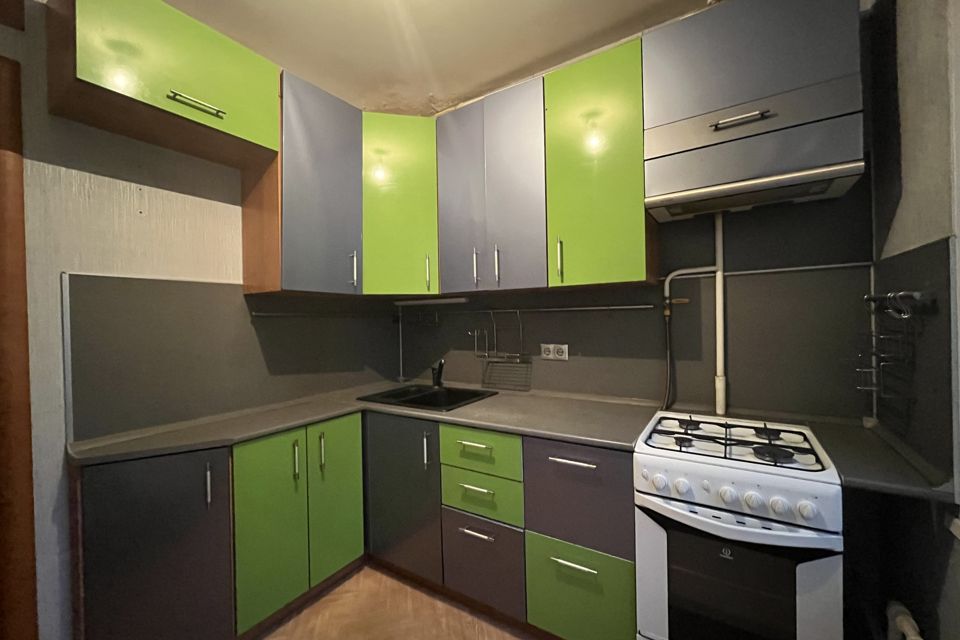 Продаётся 3-комнатная квартира, 58.3 м²