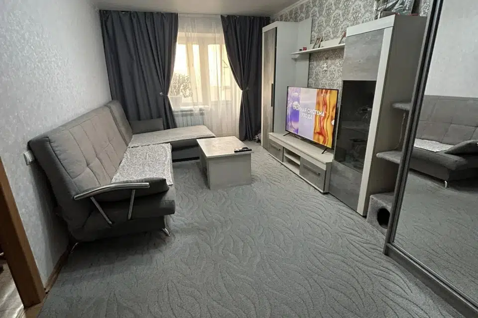 Продаётся 2-комнатная квартира, 42.7 м²