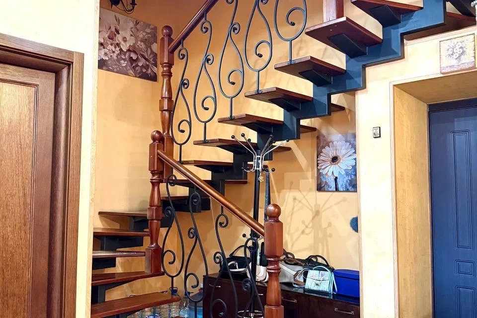 Продаётся 3-комнатная квартира, 119.2 м²