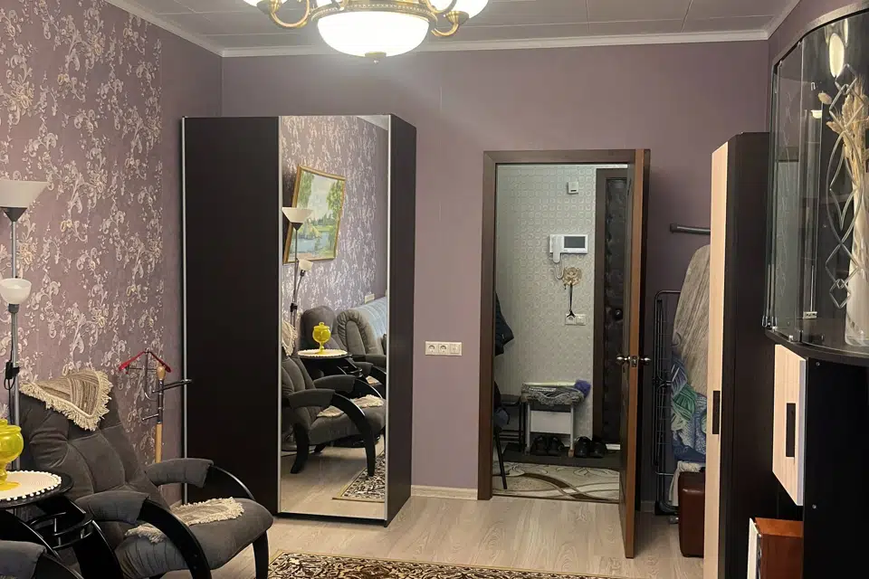 Продаётся 1-комнатная квартира, 43 м²