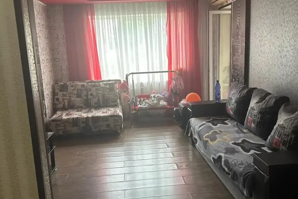 Продаётся 3-комнатная квартира, 73 м²