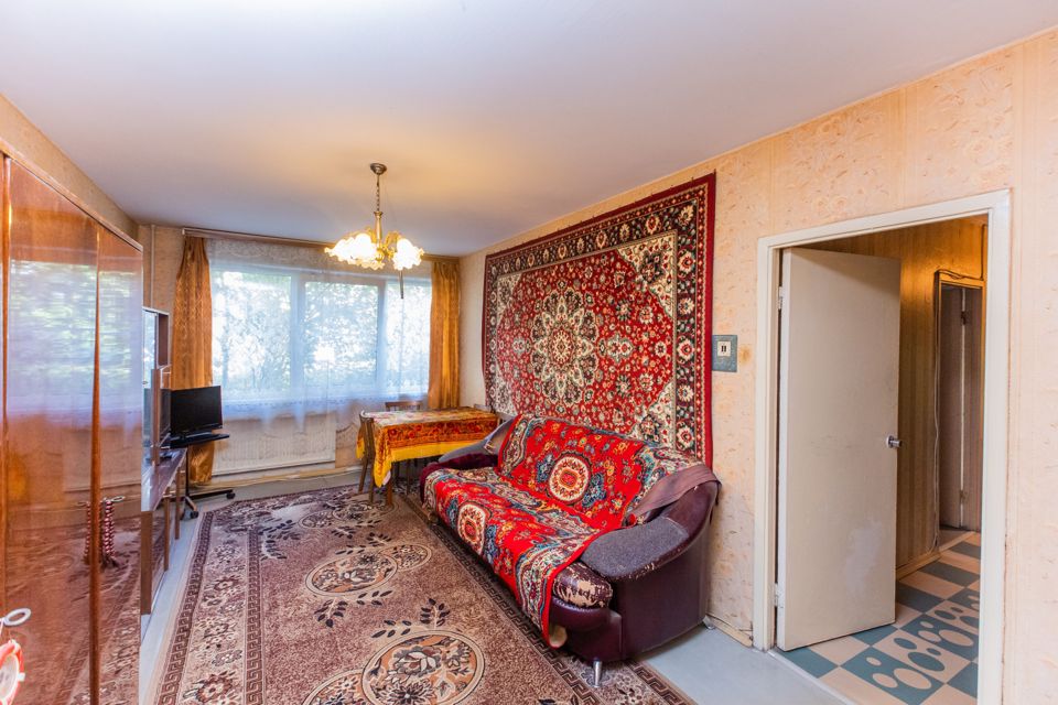 Продаётся 3-комнатная квартира, 59.7 м²