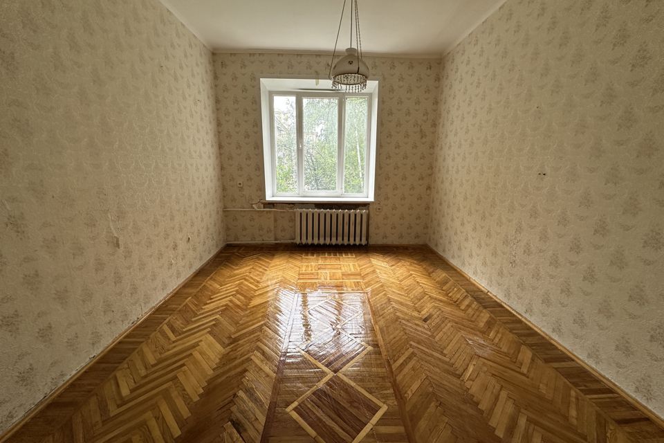 Продаётся 2-комнатная квартира, 56.9 м²
