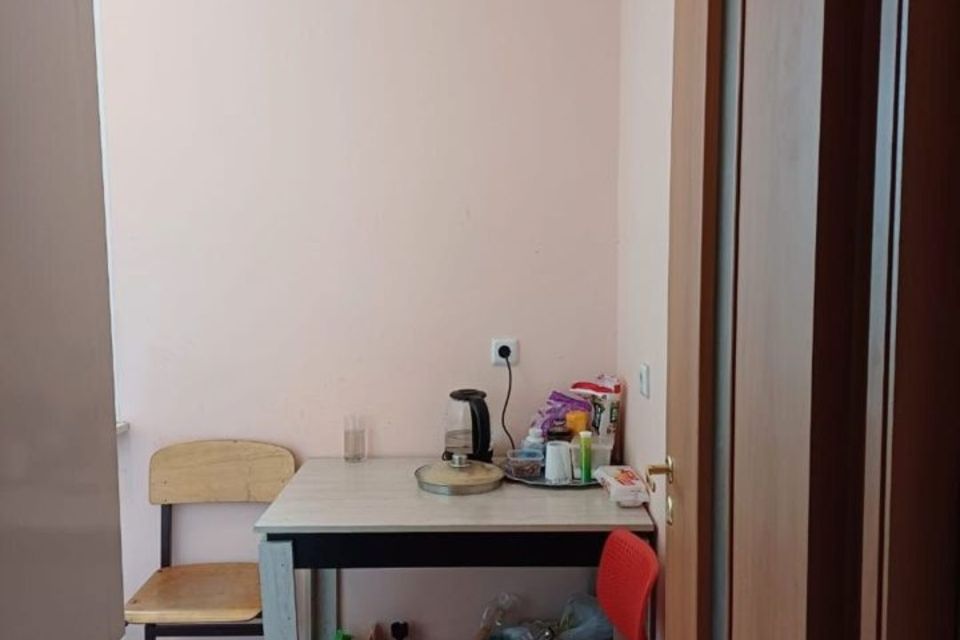Продаётся 1-комнатная квартира, 30.6 м²