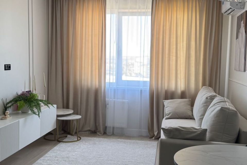 Продаётся 1-комнатная квартира, 40.2 м²