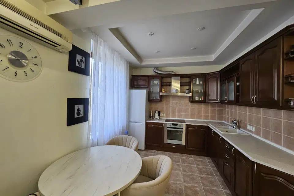 Продаётся 2-комнатная квартира, 72 м²